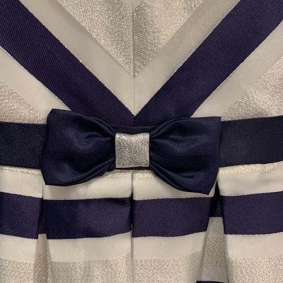 Jona Michelle Girls Silver & Blue Dress with matching bolero jacket Size 5 - Picture 3 of 10